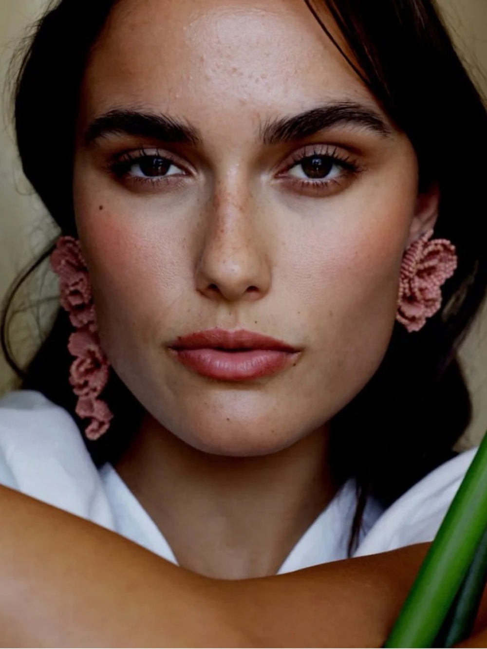 NEW Soraya Hennessy Beaded Asymmetrical Earrings Pink